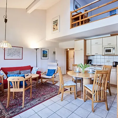 21, Strandstrasse 30